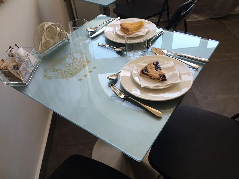 Art Resort Piazza Carita' 4*, Neapel